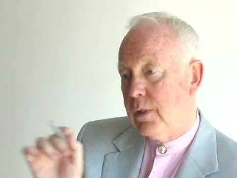 Screenshot of video: Tony Buzan- Mind mapping