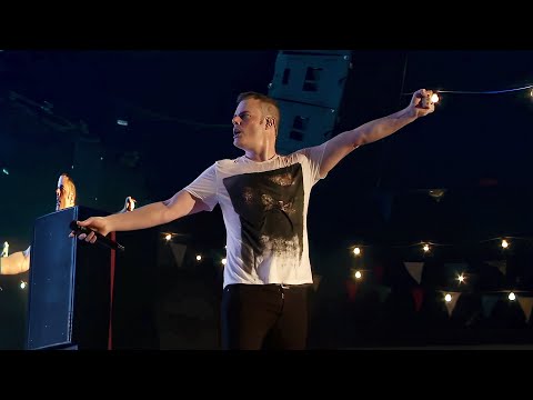 Marc Martel & UQC - The Show Must Go On | Live in New Bedford (2018)