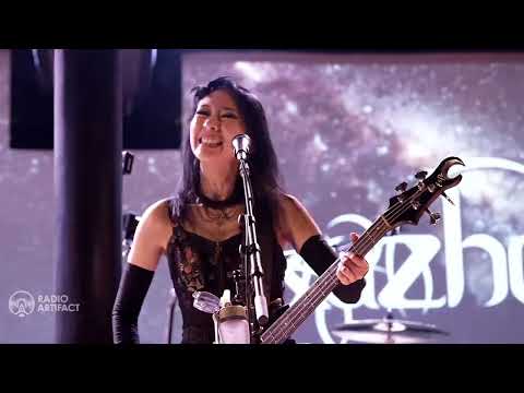 Kazha - Singing To The Same Stars (Live at Radio Artifact)