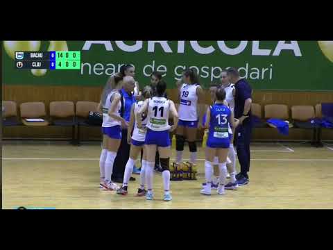 tijanatvrdisic #9 white 2021/22                 Stiinta Bacau -U ntt Data Cluj