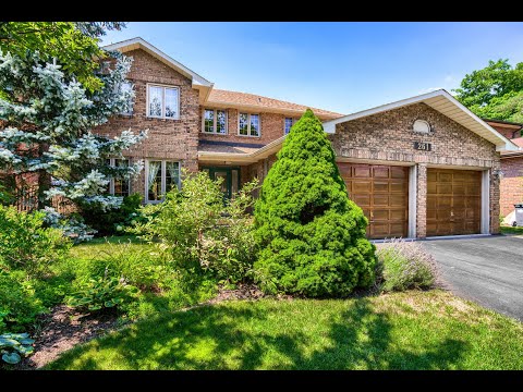 261 Whitchurch Mews Mississauga Home for Sale - Real Estate Properties for Sale