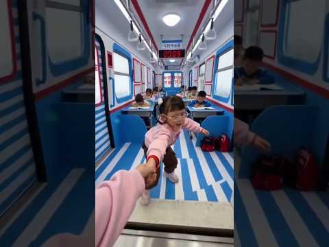 Trem de Lápis 😱😂 #catsoftiktok #catlovers #cat #cute #funnycats #catcartoon #fyp