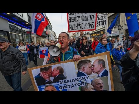 "Nein zum russischen Gesetz": Proteste in der ganzen Slowakei gegen neues NGO-Gesetz