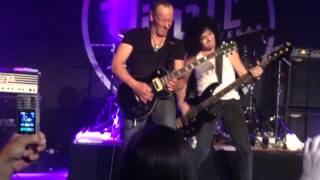 Last in Line - Rainbow in the Dark