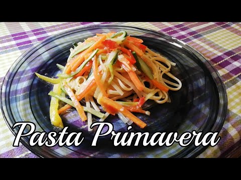 Pasta Primavera ...🌻🌹🌷🌼🍅🍝 Primo Piatto Vegetariano/Vegano ricco di colore e verdure.