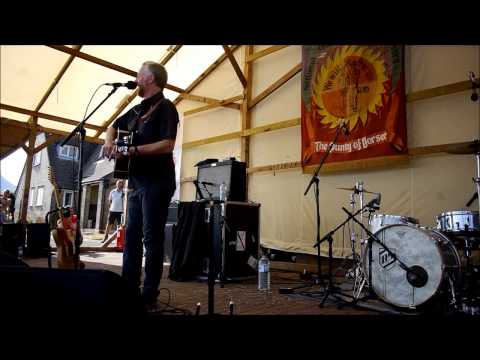 Billy Bragg Tolpuddle Festival 2013
