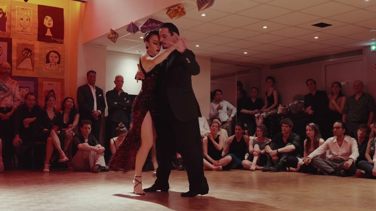 Manuela Rossi and Juan Malizia - Besame mi amor