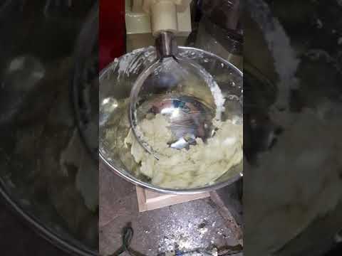 Flour Kneading Machine