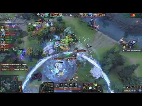 TSM.Moon pressed gg in the middle of a winning fight? WHAT??