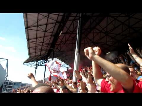 18-07-2010 RAFC - gba Vreugde na de 1-0 van Antwerp