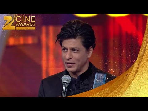 download lagu mp3 mp4 Bollywood Movie Awards 2014, download lagu Bollywood Movie Awards 2014 gratis, unduh video klip Bollywood Movie Awards 2014