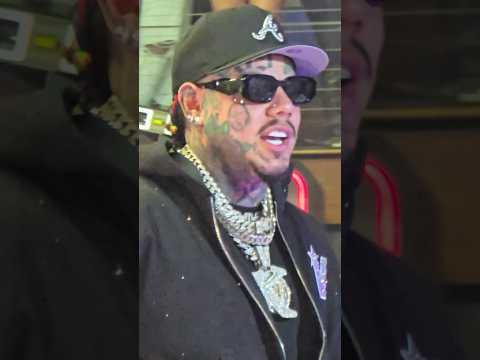 6ix9ine performs MALA live at Mango’s Tropical Cafe in Orlando Florida