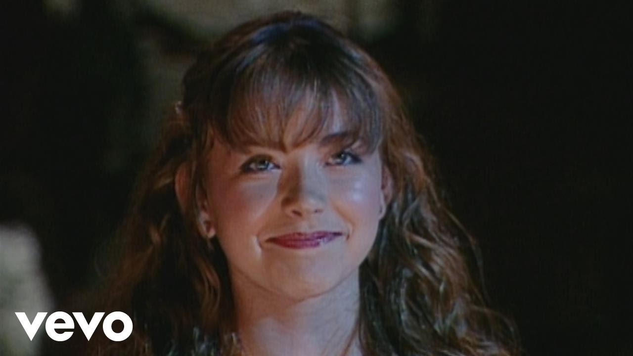 Charlotte Church - Jerusalem (Live From Jerusalem 2001)