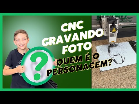 Olha essa máquina GIGANTE! Gravamos a foto de um personagem famoso da internet! #cnc #family #kids