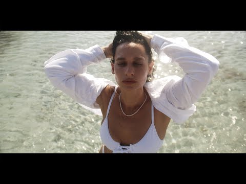 Sarah Couch - Peace Of Mind (Official Music Video)