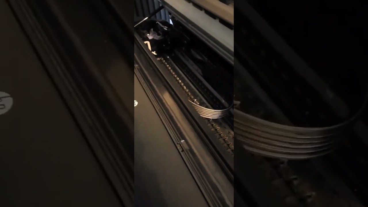 Working T2500 stacker :  ensure the ramps are hidden and valves are down.