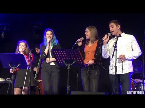 Oktatonik - It's Only a Paper Moon (Live at DOB-a 28. 9. 2019.)