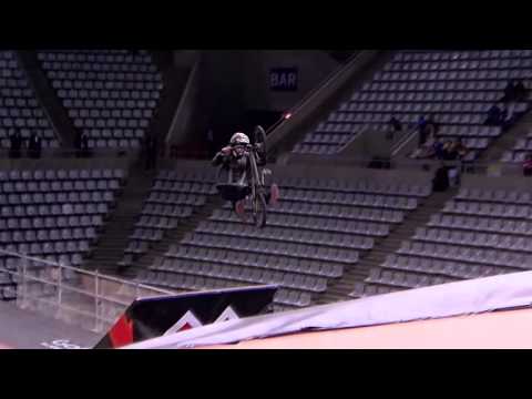 20 Years, 20 Firsts -- Zack Warden's backflip bikeflip to late tailwhip