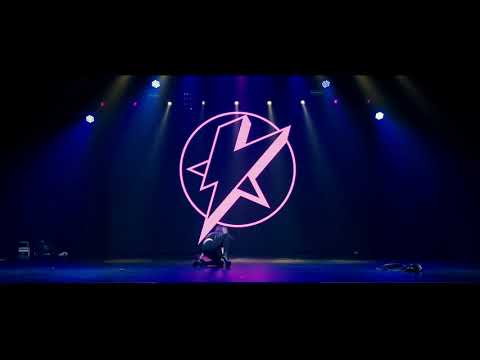 STAR’TDANCEFEST\VOL16\8’ST PLACE\High Voltage solo beginners\Alex Twisted