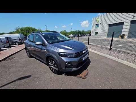 Dacia Sandero Stepway STEPWAY Essential TCe 110 E0 - Image 2