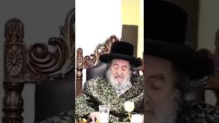 מרן האדמו״ר מויז׳ניץ בסעודת הודאה ביום הצלה ז' אדר
