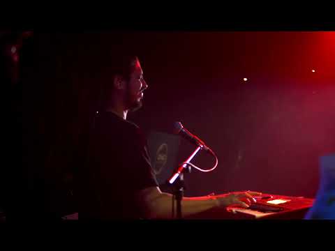 Diego Jaar - Ojos Claros (En vivo)