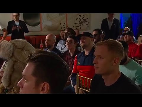 Dave Portnoy Roasts Francis, Other Barstool Sports Employees