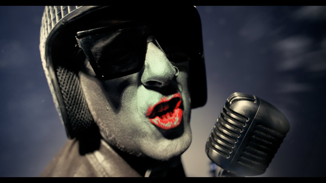 'It's The End Of The World' - Radio Everything - YouTube