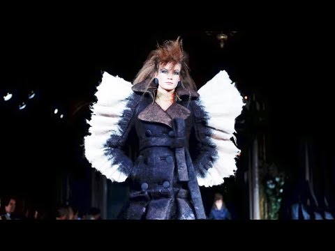 Viktor & Rolf | Haute Couture | Fall/Winter 2019/20