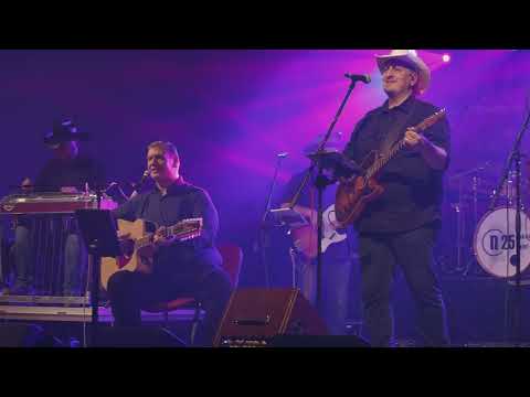 František NEDVĚD a NEZNÁMI - Frenky Dlouhán (Country Šterusy 2024 live)