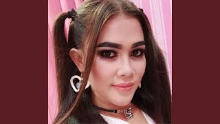 Download lagu Aja Ngegetuni mp3