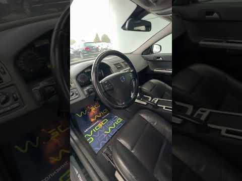 фото volvo v50 i рестайлинг 0