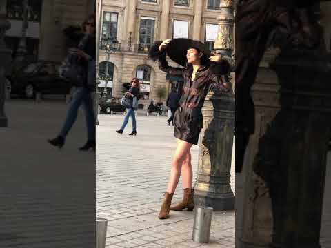 Paris France Fashion Week. Model Photo Shoot in Paris. Fashion Week Paris Model. Fashion Week 2018