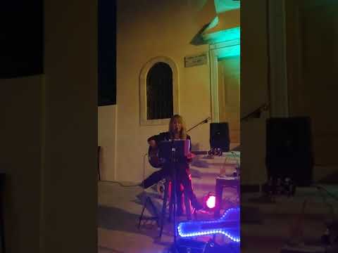 Romana Orešnik - Can't Take My Eyes Off You   -  Cover