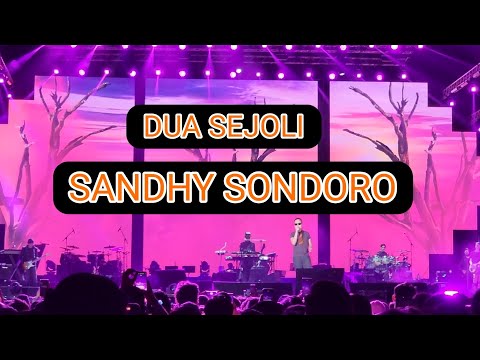DUA SEJOLI_SANDHY SONDORO || DEWA 19 ft ALL STARS || Live at SOLO  29 JULI 2023