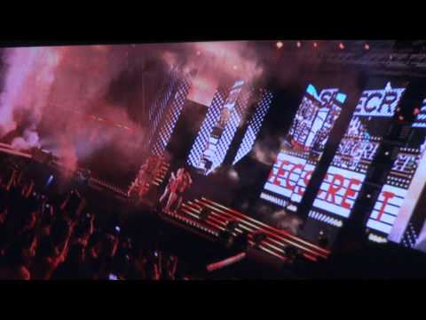 [HD][111112] SNSD + SHINee Dance Battle & Secret - Love is Move + Madonna in Sydney