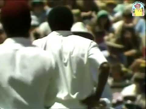 Andy Roberts at his best - so close to a hat trick vs Australia 1979/80 Third Test Adelaide Oval