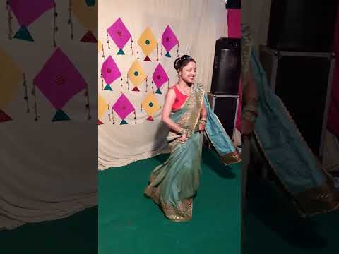 Vaishali Sharma Bollywood Wedding Dance Performance