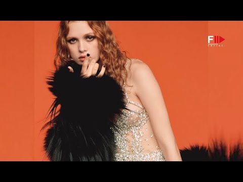 LIV WALTERS Best Moments SS 2022 - Fashion Channel