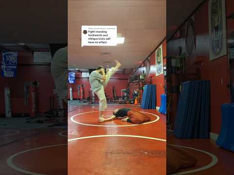 The Ultimate oblique kick defense #kickboxing #muaythai #mma #karate #senseigeoff #combatsports