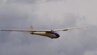 preview picture of video 'DFS Weihe von 1951, Spannweite 4,50 m - Erstflug'