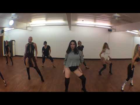 Femme Fatale Burlesque - Hello Goodmorning