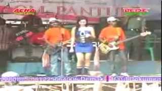 Download lagu Secawan Madu O M Pantura ( Acha Kumala ). mp3