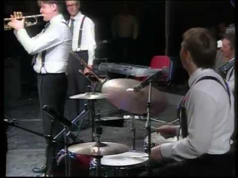 Moscow Ragtime Band - AMAPOLA
