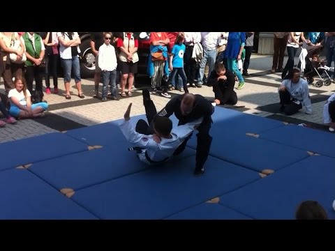 Dju-Su - Vorführung auf der Cronenberger Werkzeugkiste 2013