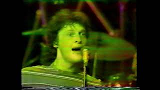 Golden Earring 4. Candy&#39;s Going Bad Live (1974 Don Kirshner Rock Concert)