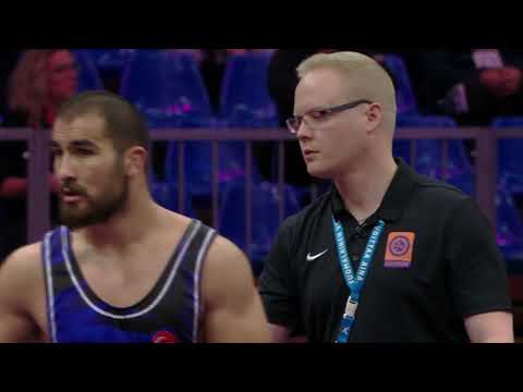 1/2 FS - 92 kg: M. MAISURADZE (GEO) v. F. AKTURK (TUR)