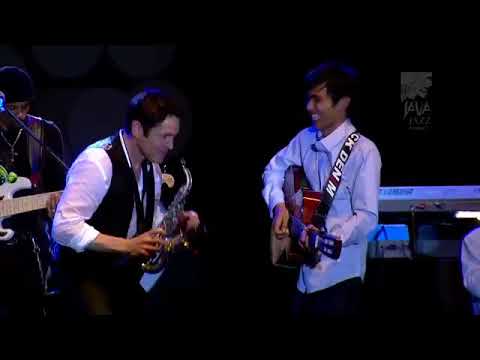 Dave Koz ft  57Kustik   You Make Me Smile Live At Java Jazz Festival 2012