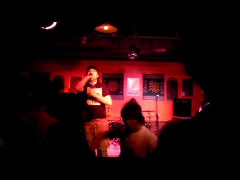 The Understatements + Adam Wood- Skulls (Misfits)