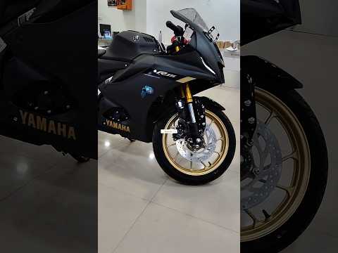 Killer look 😍 Presented ✨ New 2025 Dark night colour Yamaha R15 v4 #bike #black #yamaha #r15v4